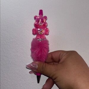 #55 Hot Pink fluffy Bear Pen
